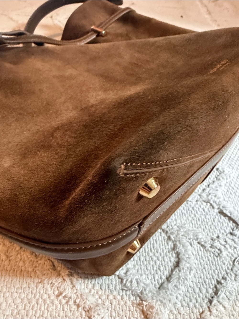 Verafied New York Toffee Suede Belted Tote Bag - Picture 7 of 12